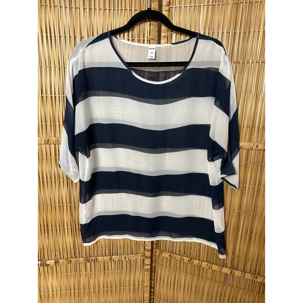 Old‎ Navy Top Women’s Small